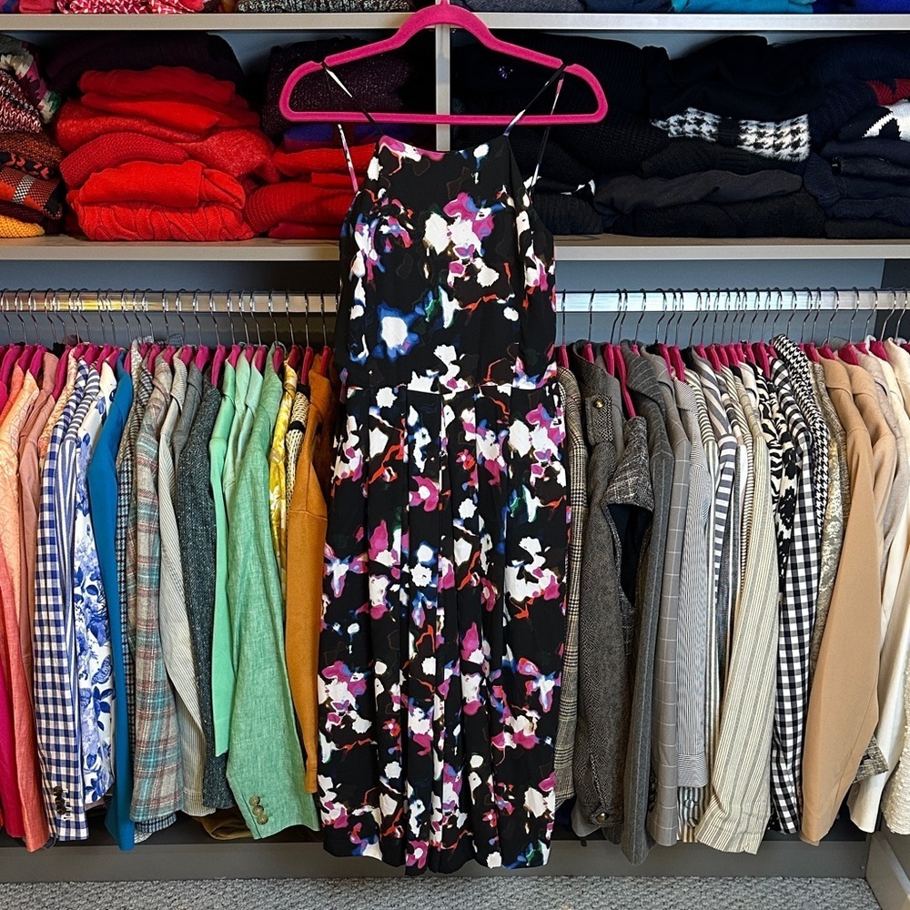 1. State black/white/pink/blue print sleeveless back zipper midi dress size 4